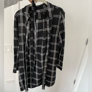 Banana Republic Plaid Button Up